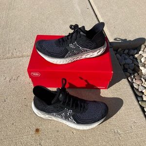 New balance running shoes